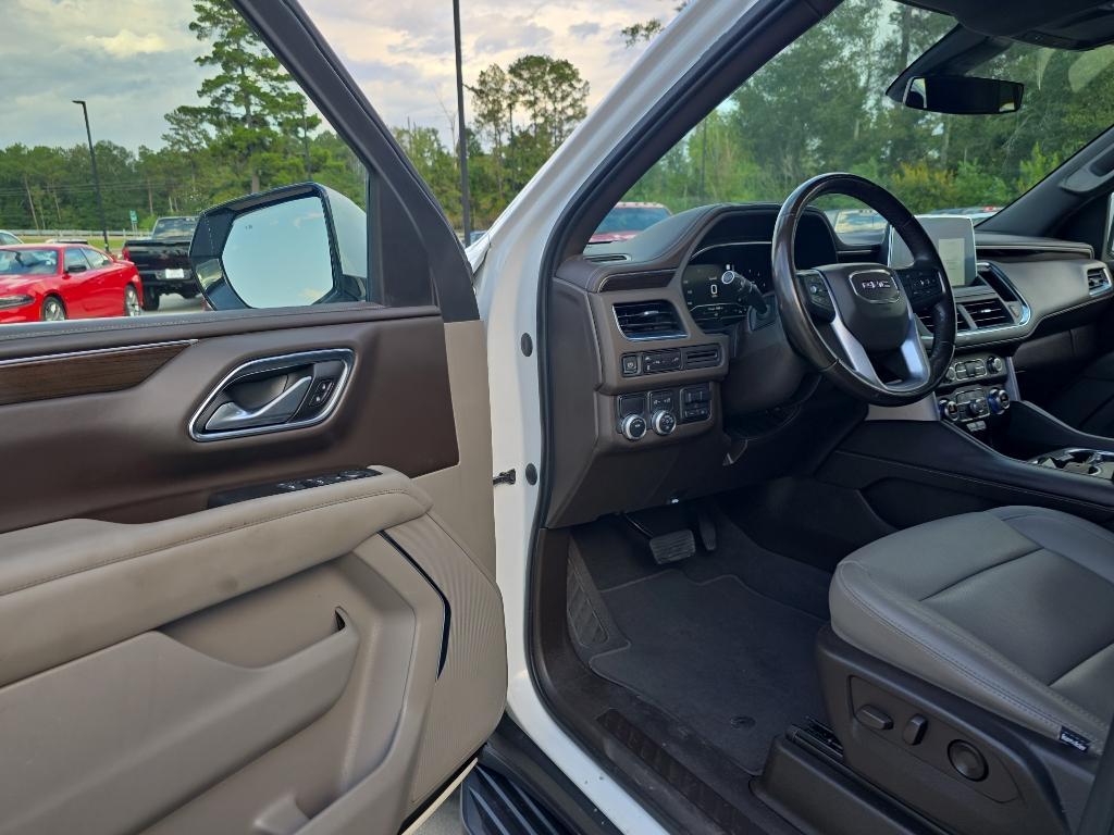 used 2022 GMC Yukon car, priced at $39,997