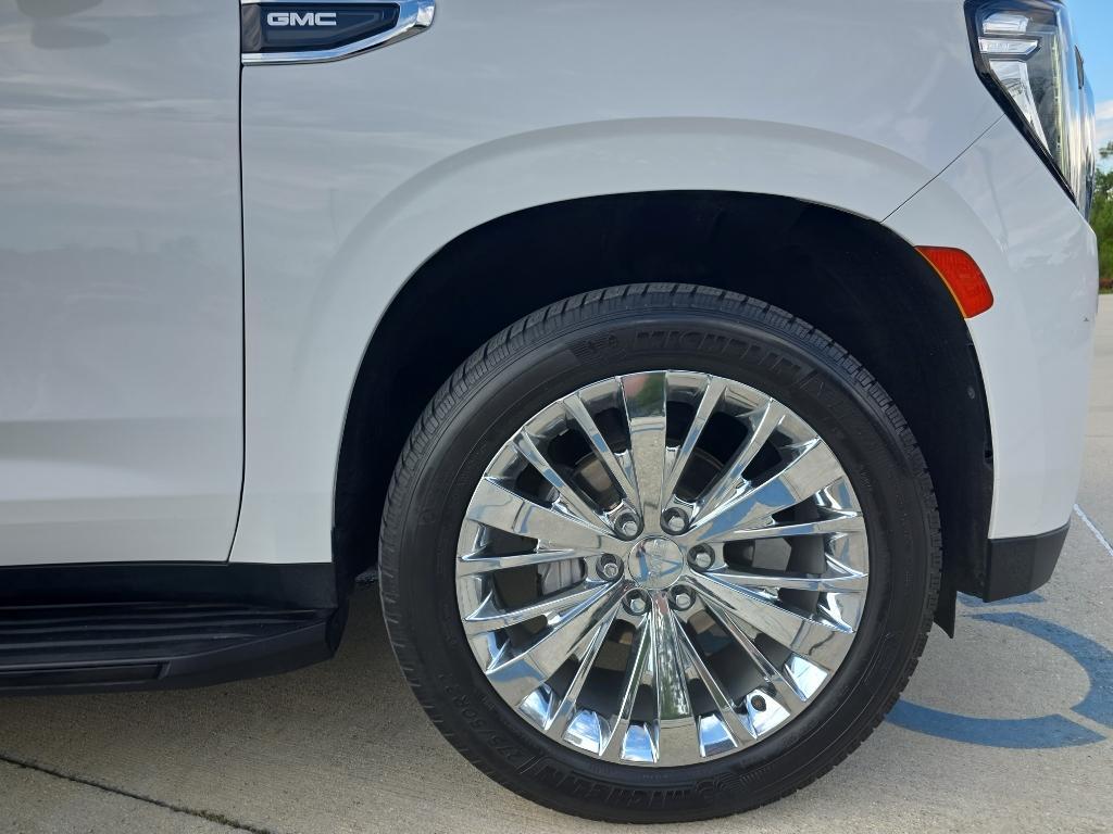used 2022 GMC Yukon car, priced at $39,997