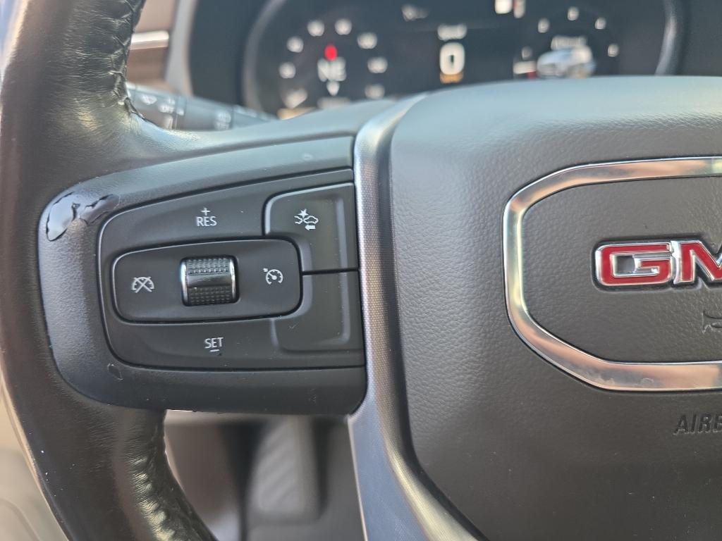 used 2022 GMC Yukon car, priced at $39,997