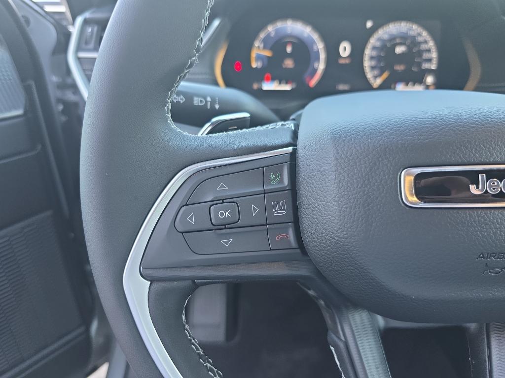 new 2025 Jeep Grand Cherokee L car, priced at $37,125