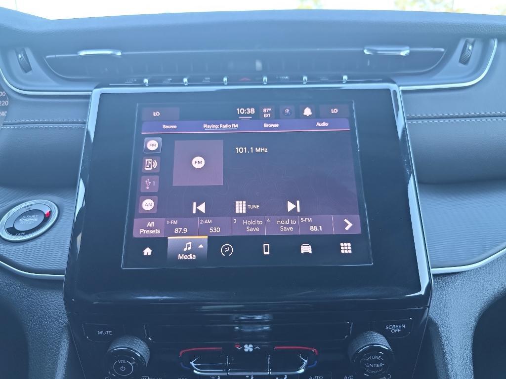 new 2025 Jeep Grand Cherokee L car, priced at $37,125