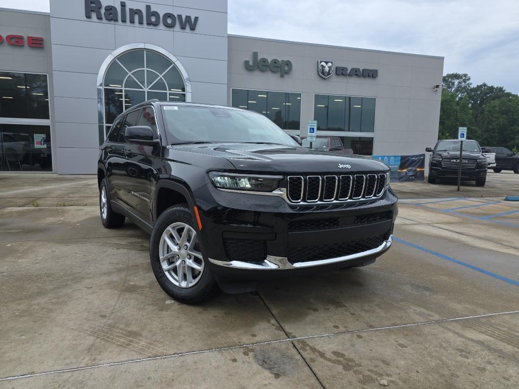 new 2025 Jeep Grand Cherokee L car, priced at $40,715