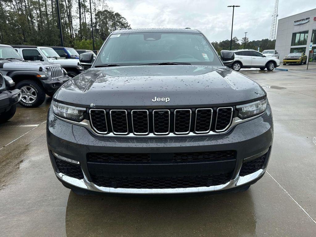 new 2025 Jeep Grand Cherokee L car, priced at $49,096