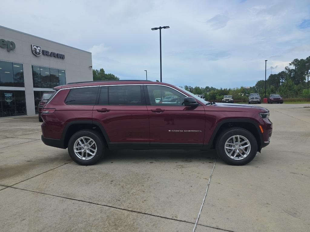 new 2025 Jeep Grand Cherokee L car, priced at $40,915