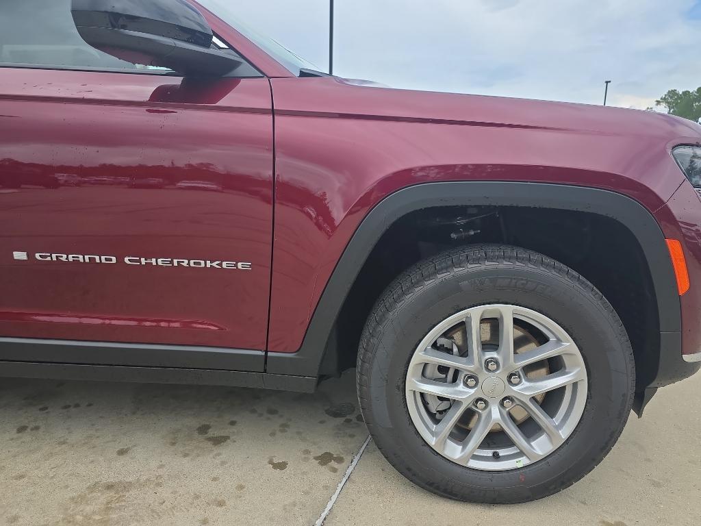 new 2025 Jeep Grand Cherokee L car, priced at $40,915