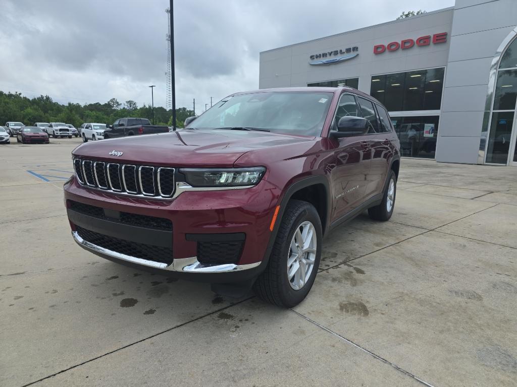 new 2025 Jeep Grand Cherokee L car, priced at $40,915
