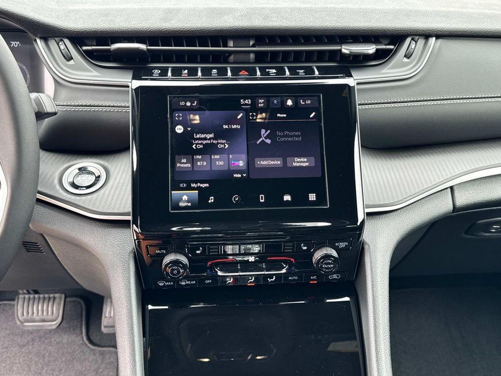 new 2025 Jeep Grand Cherokee L car, priced at $43,225