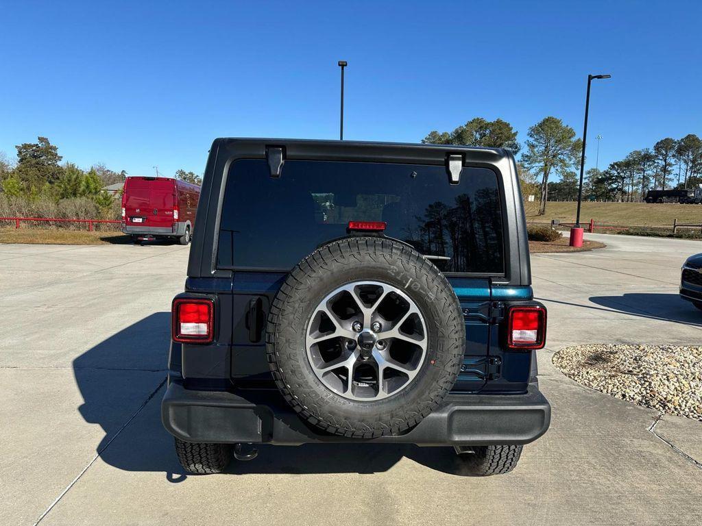 new 2025 Jeep Wrangler car, priced at $45,815