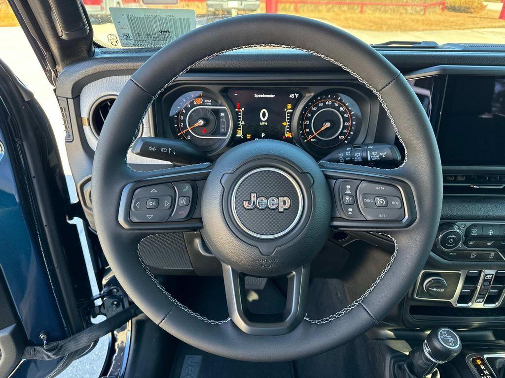 new 2025 Jeep Wrangler car, priced at $45,815