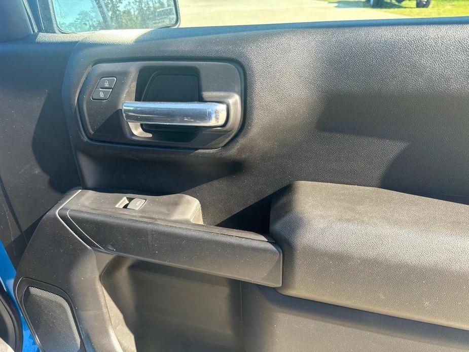 used 2022 Chevrolet Silverado 1500 car, priced at $30,997