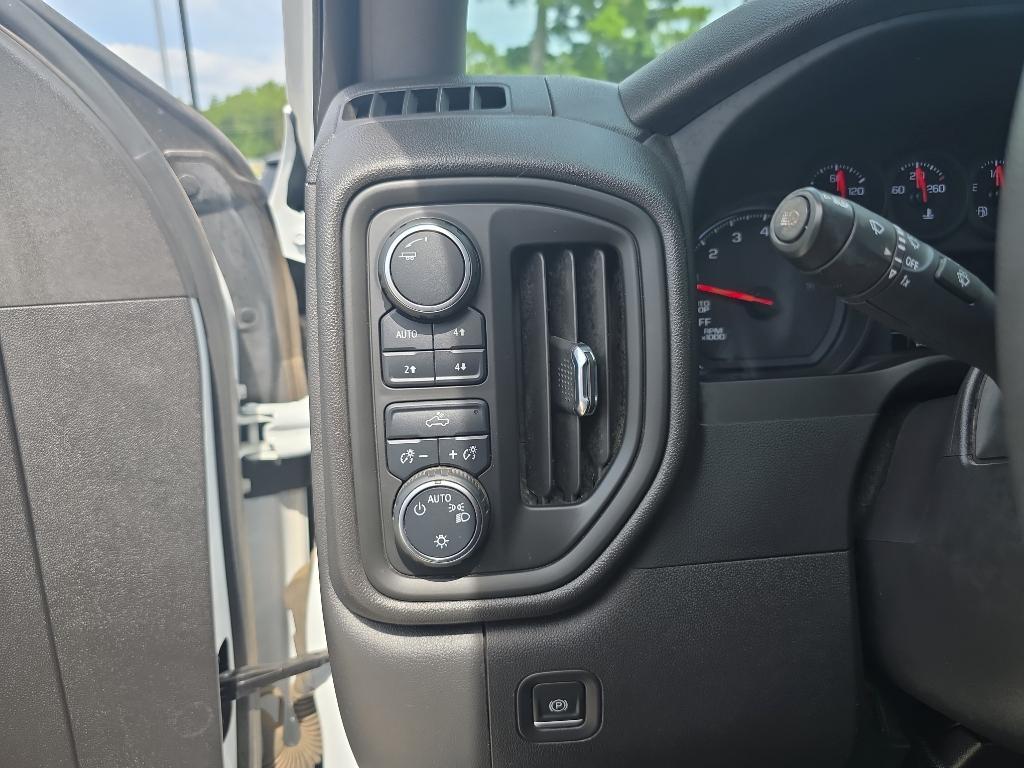 used 2023 Chevrolet Silverado 1500 car, priced at $35,997