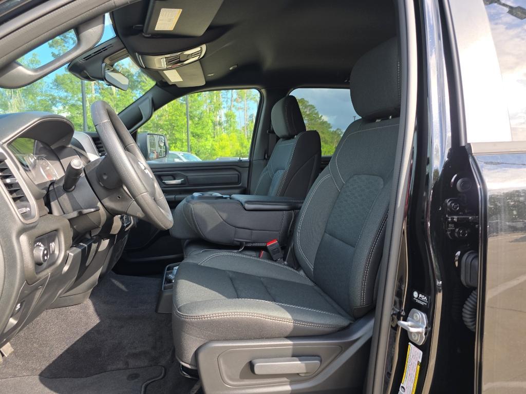 new 2025 Ram 1500 car, priced at $51,695