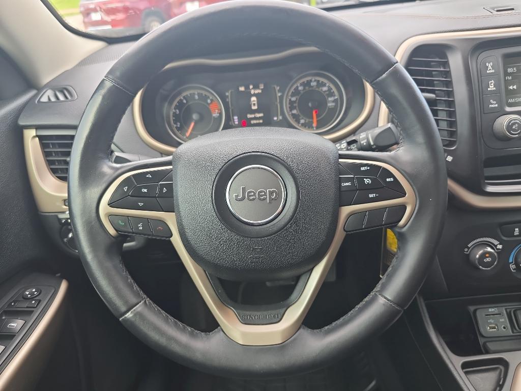 used 2018 Jeep Cherokee car, priced at $16,377