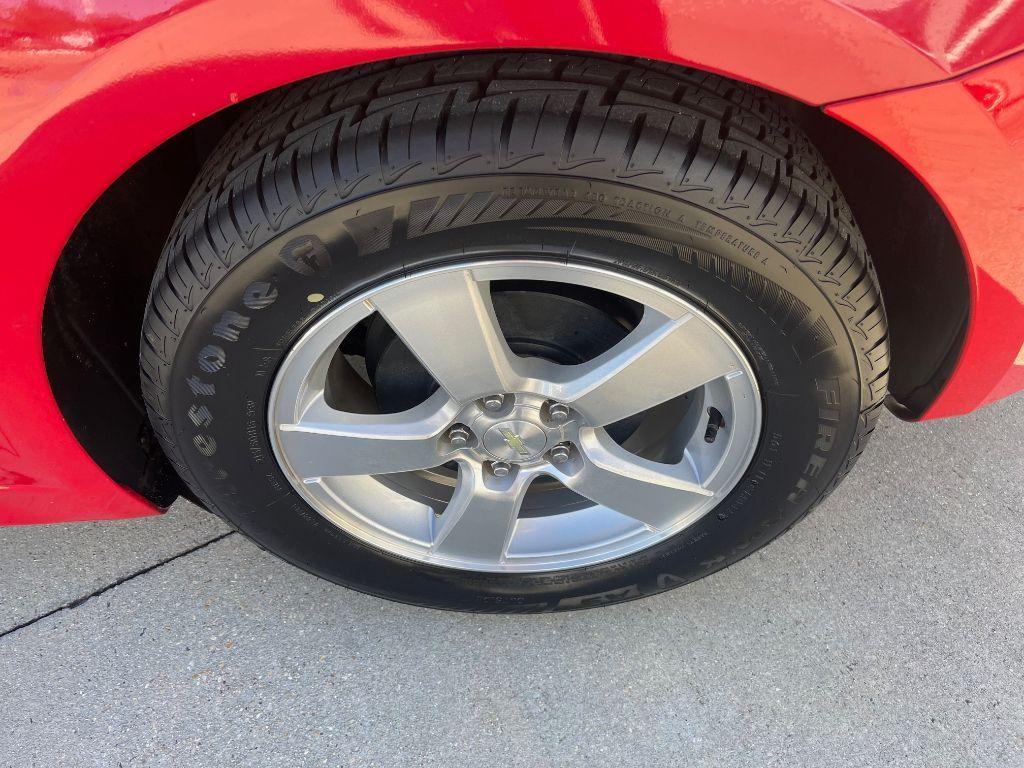 used 2014 Chevrolet Cruze car, priced at $7,997