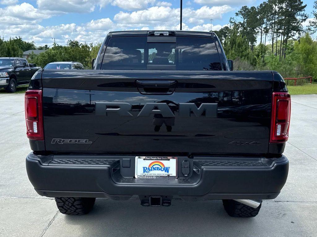 new 2025 Ram 2500 car, priced at $81,220