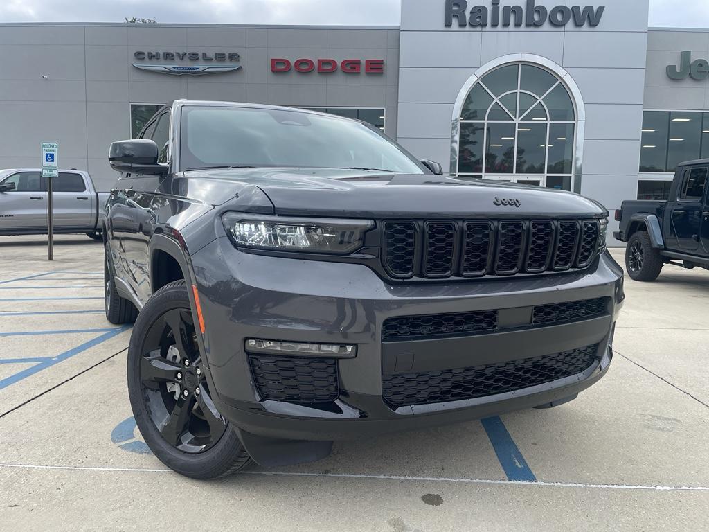 new 2025 Jeep Grand Cherokee L car, priced at $45,220
