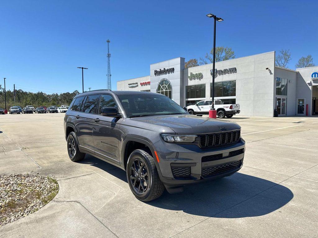 new 2025 Jeep Grand Cherokee L car, priced at $43,025