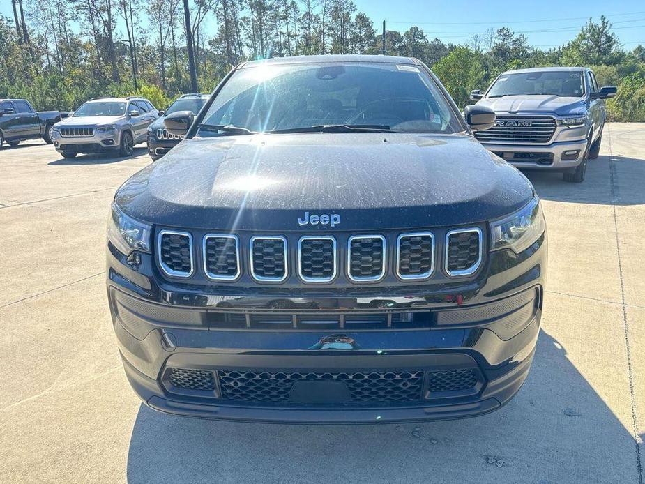 new 2025 Jeep Compass car, priced at $25,590