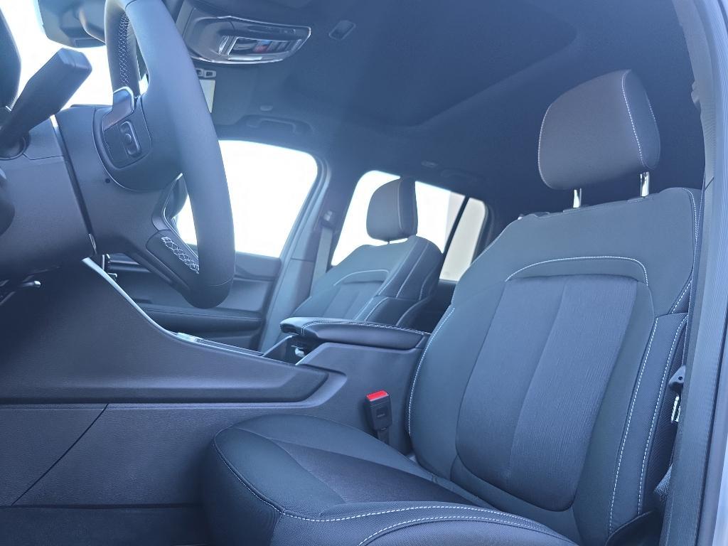 new 2025 Jeep Grand Cherokee car, priced at $39,165