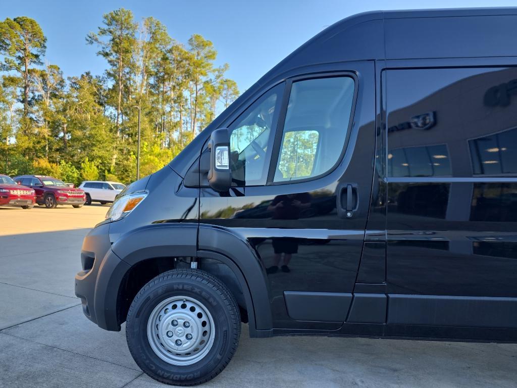 new 2025 Ram ProMaster 2500 car, priced at $49,645