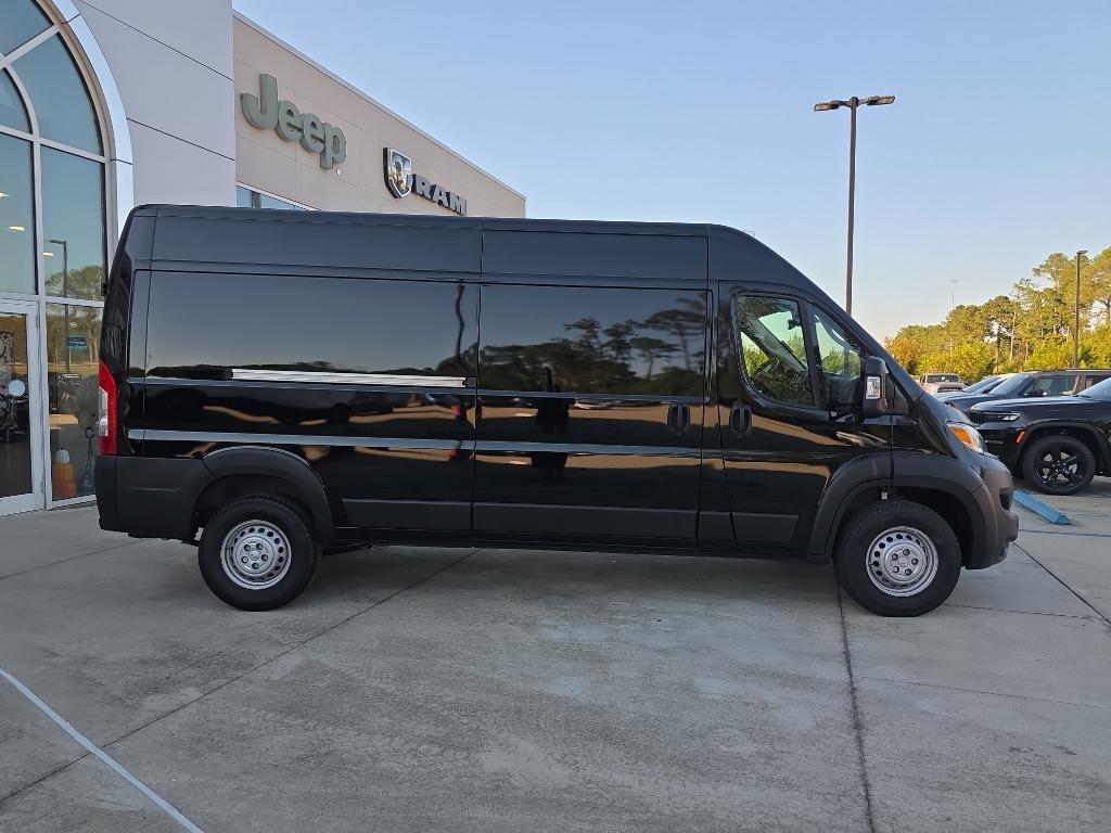 new 2025 Ram ProMaster 2500 car, priced at $49,645
