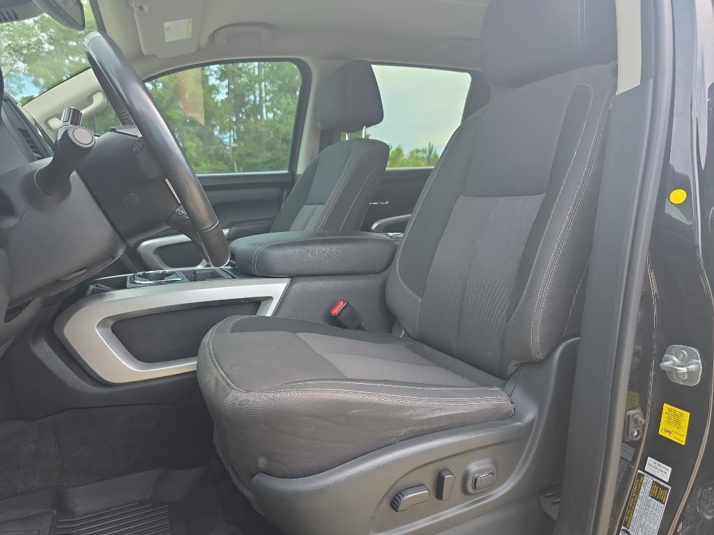 used 2022 Nissan Titan car, priced at $31,977