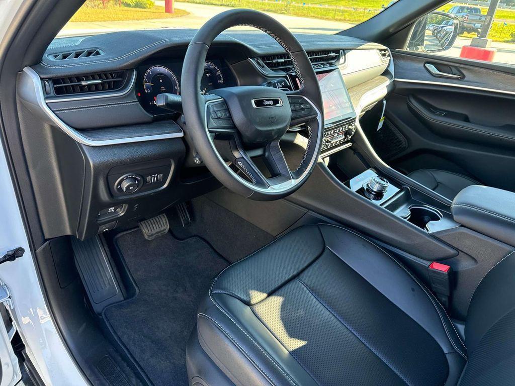 new 2025 Jeep Grand Cherokee L car, priced at $47,640