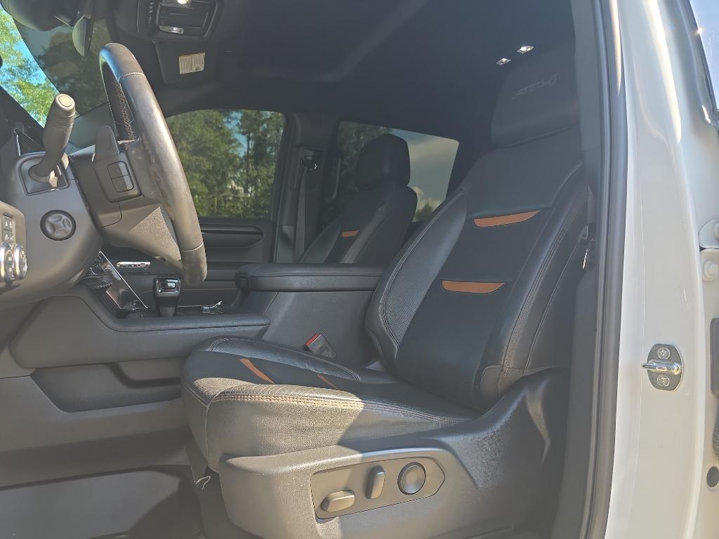 used 2023 GMC Sierra 1500 car, priced at $46,987