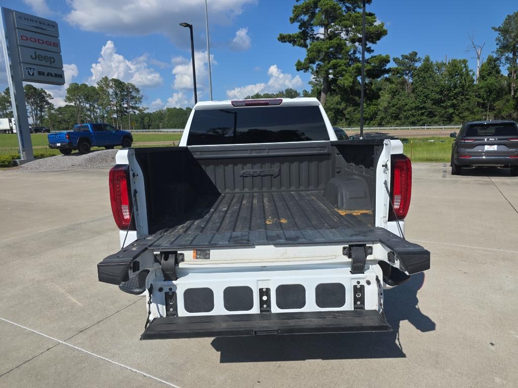 used 2023 GMC Sierra 1500 car, priced at $46,987