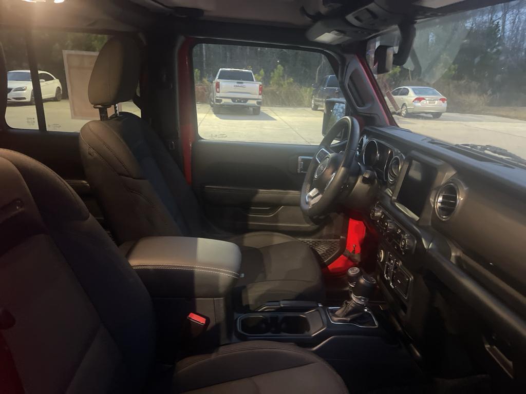 used 2023 Jeep Gladiator car, priced at $33,257