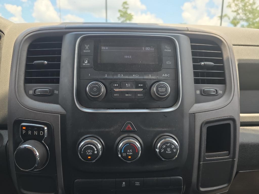 used 2019 Ram 1500 Classic car, priced at $17,947