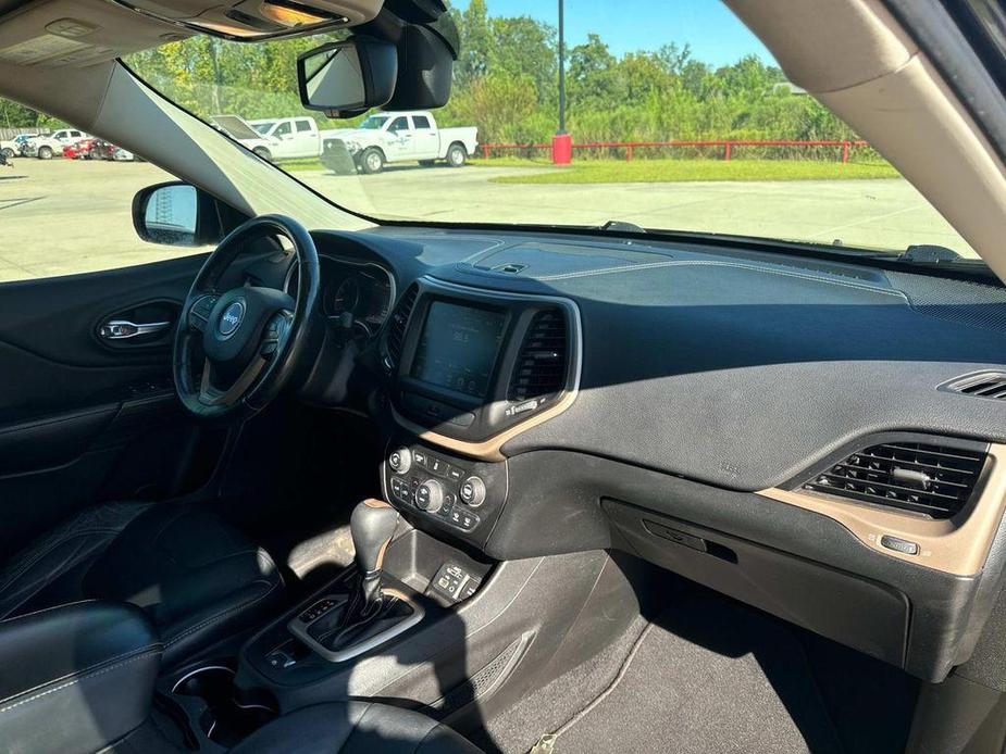 used 2014 Jeep Cherokee car, priced at $9,495