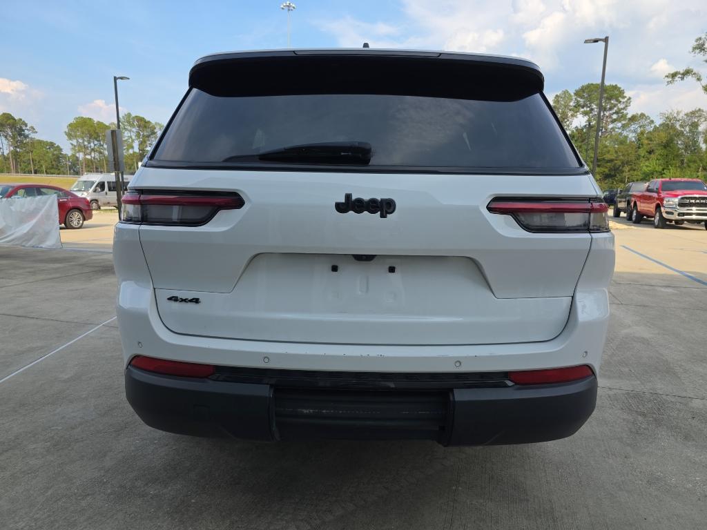 used 2024 Jeep Grand Cherokee L car, priced at $28,897