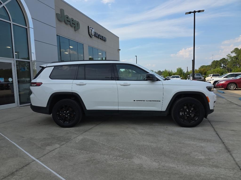 used 2024 Jeep Grand Cherokee L car, priced at $28,897