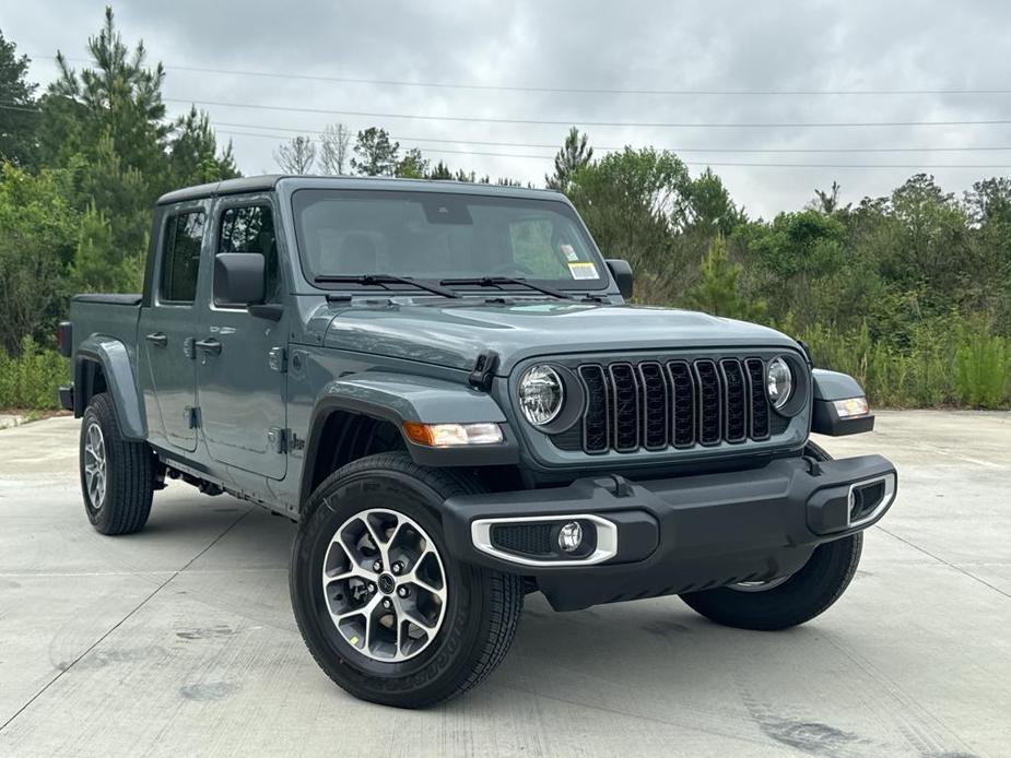 new 2024 Jeep Gladiator car, priced at $52,566