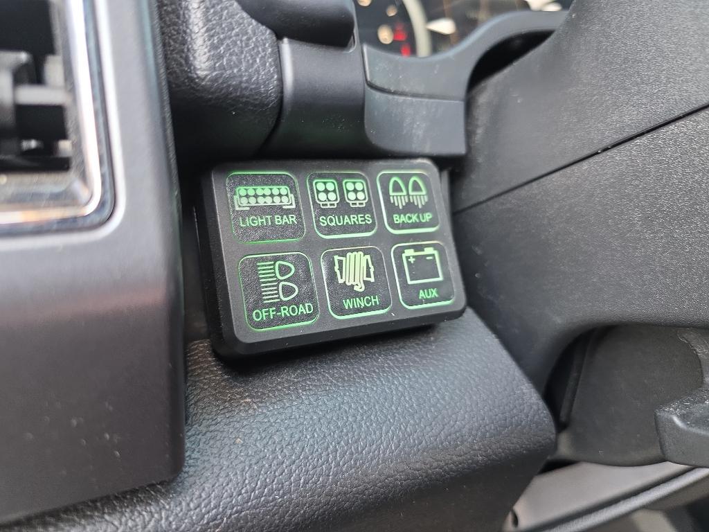 used 2019 Ford F-150 car, priced at $27,997