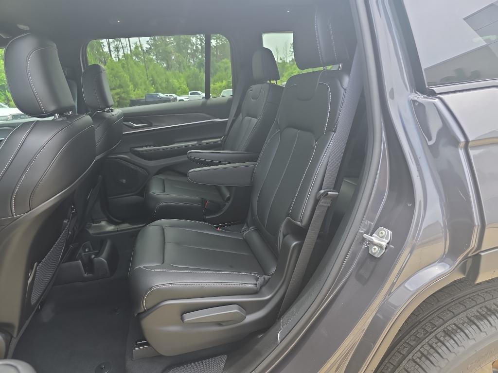 new 2025 Jeep Grand Cherokee L car, priced at $46,515