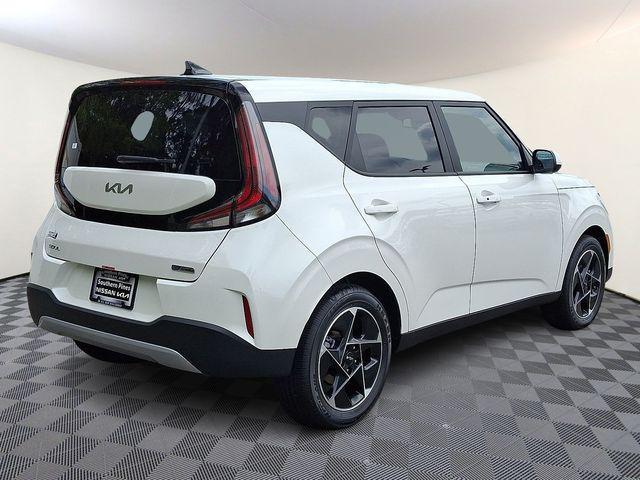 new 2025 Kia Soul car, priced at $25,725