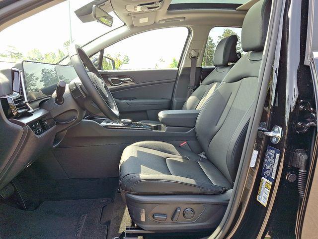 new 2025 Kia Sportage Hybrid car, priced at $33,852
