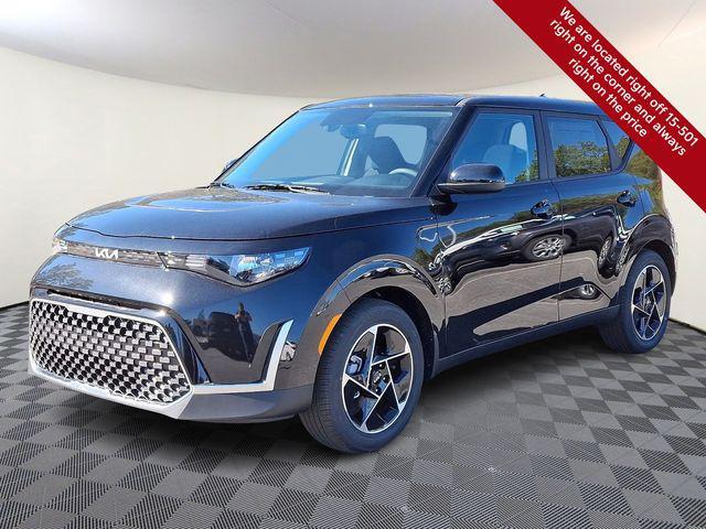 new 2025 Kia Soul car, priced at $25,643