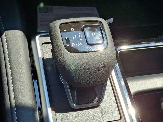 new 2025 Nissan Pathfinder car, priced at $44,034