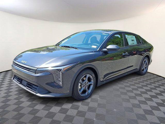new 2025 Kia K4 car, priced at $22,232