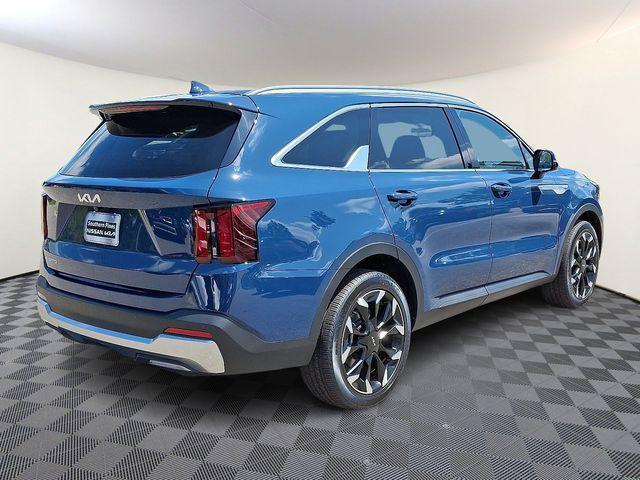new 2025 Kia Sorento car, priced at $36,625