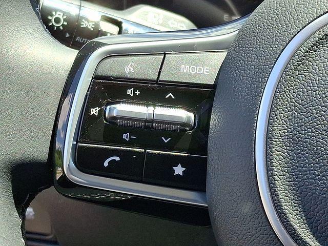 new 2025 Kia Sorento car, priced at $36,625