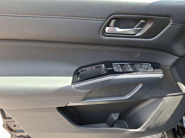 new 2025 Nissan Pathfinder car, priced at $47,486
