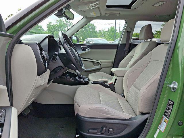 used 2022 Kia Soul car, priced at $17,984