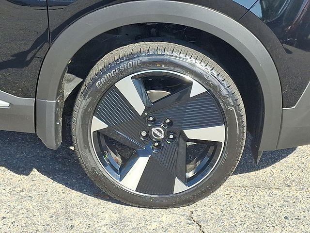 new 2026 Nissan Kicks car, priced at $29,943