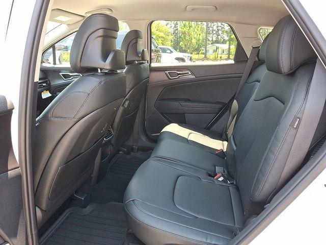 new 2026 Kia Sportage car, priced at $30,546