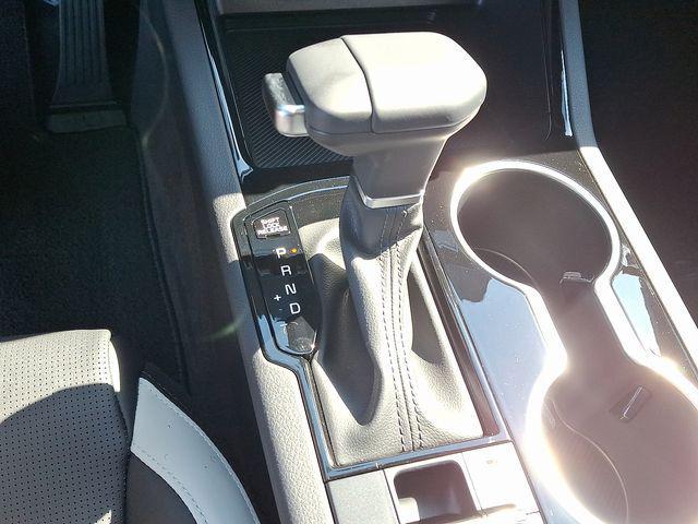 new 2026 Kia K5 car, priced at $32,129