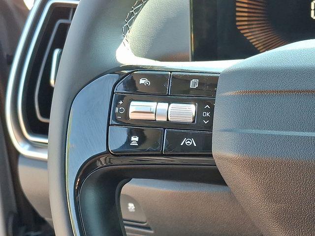 new 2026 Kia Sorento car, priced at $38,370